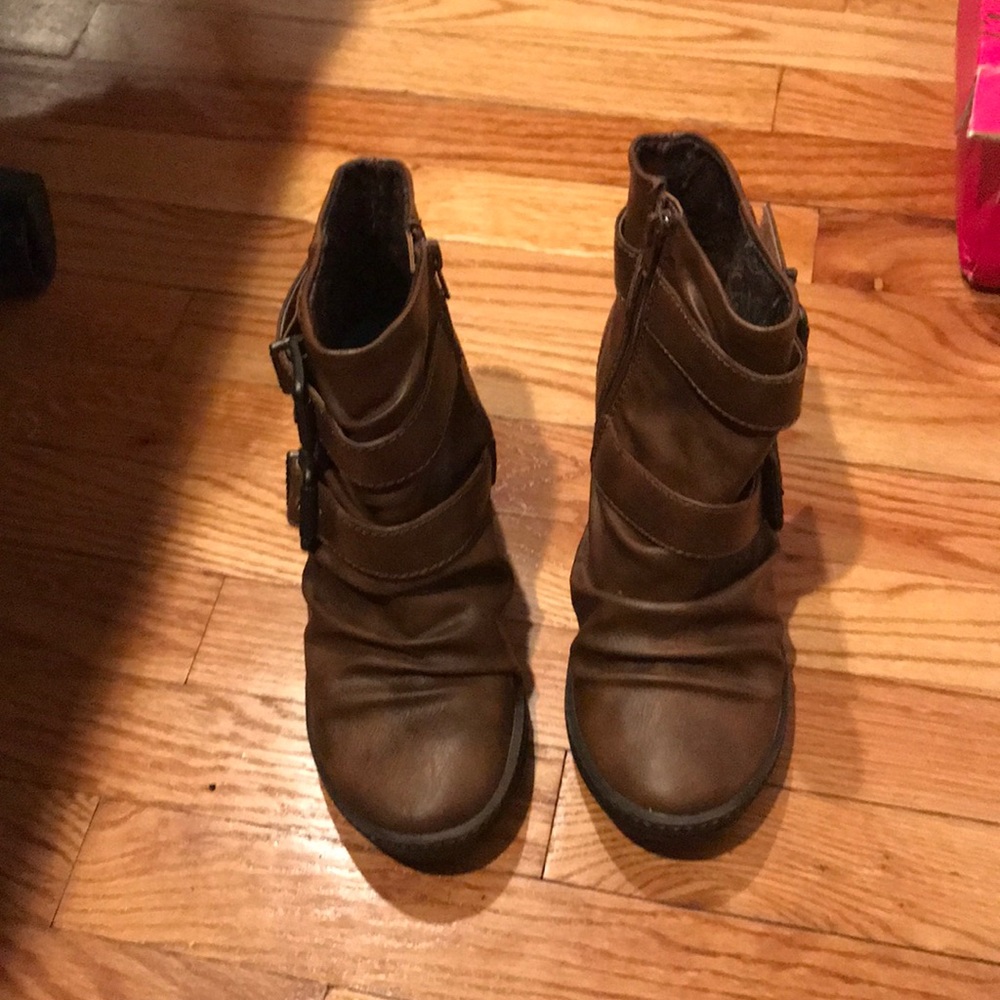Blowfish boots size 8